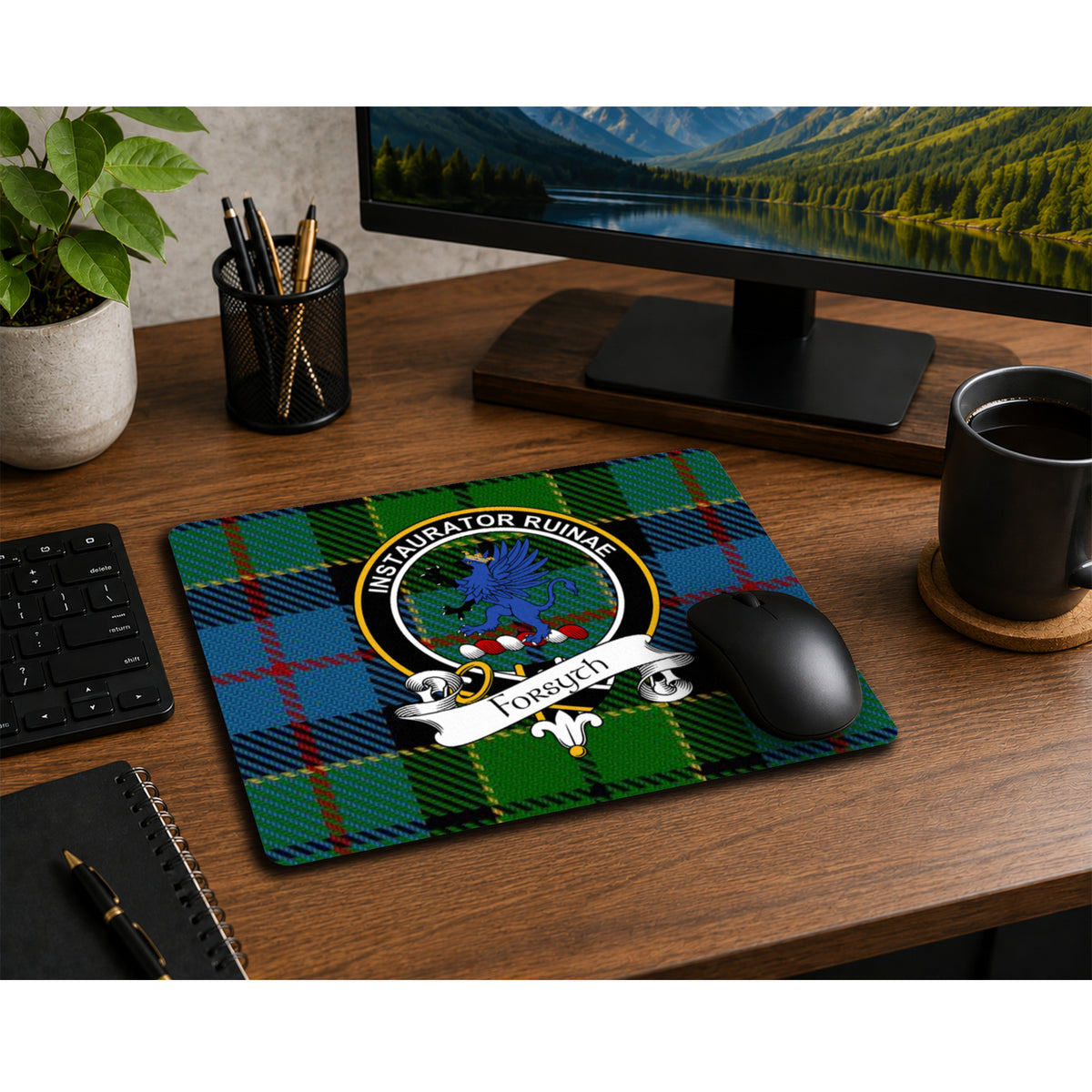 Scottish Clan Crest Mouse Pad – Black Crest Design