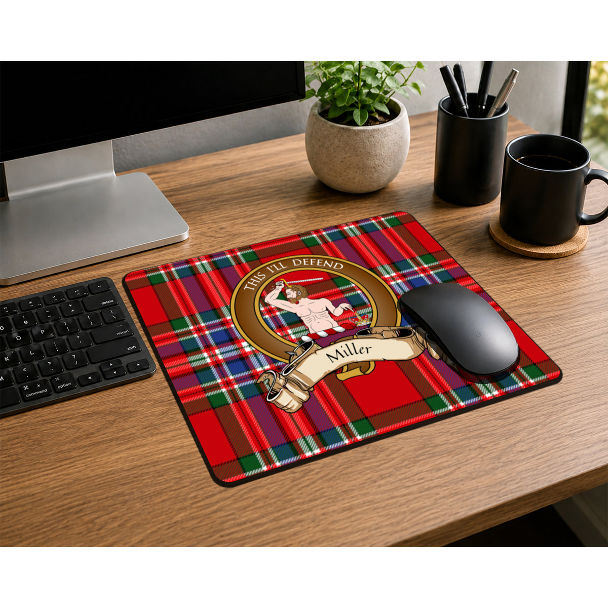 Scottish Clan Crest Mouse Pad – Brown Crest Design